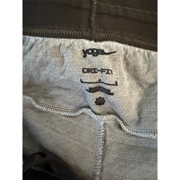 Nike Yoga 3/4-Length Athletic Lounge Pants Brown DD2178-240 Men's - Picture 2 of 10